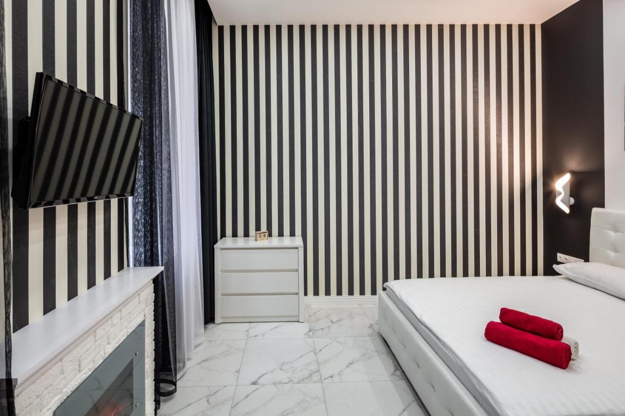 Bv Apartments Art Deco リヴィウ エクステリア 写真