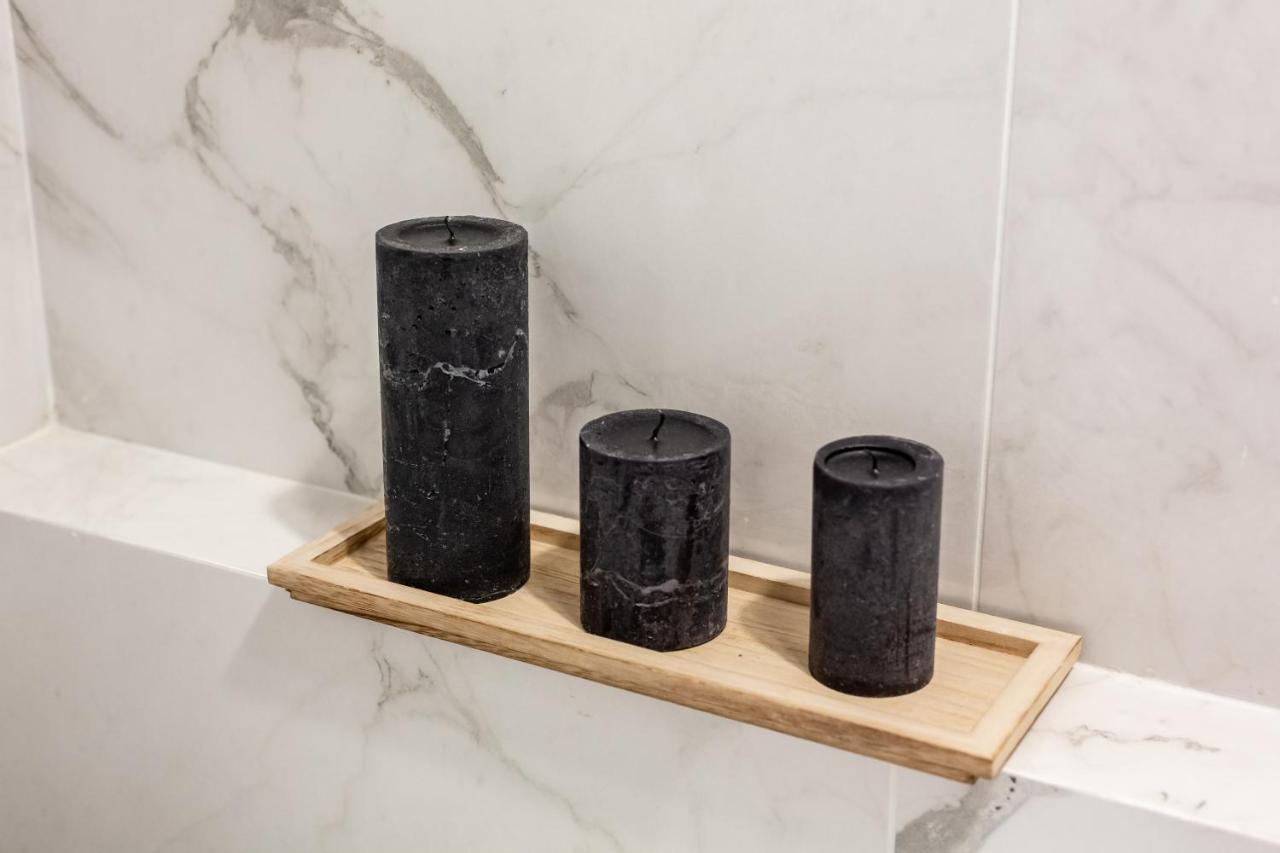 Bv Apartments Art Deco リヴィウ エクステリア 写真