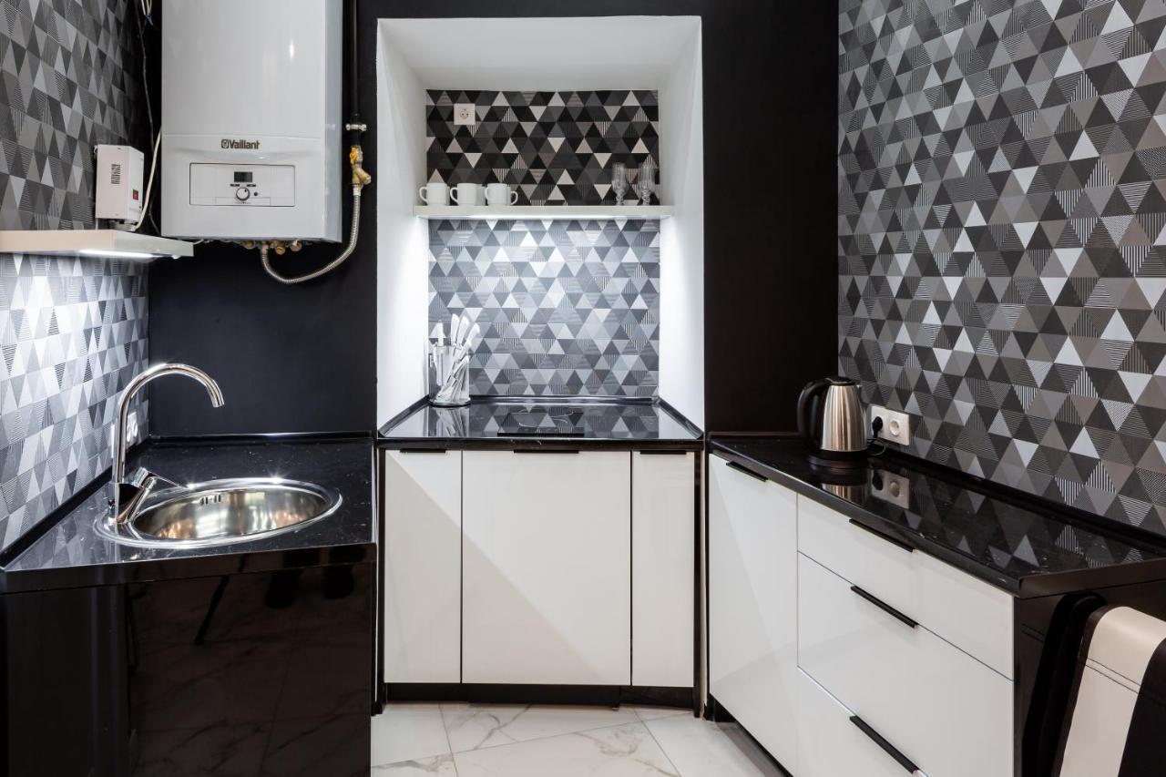 Bv Apartments Art Deco リヴィウ エクステリア 写真